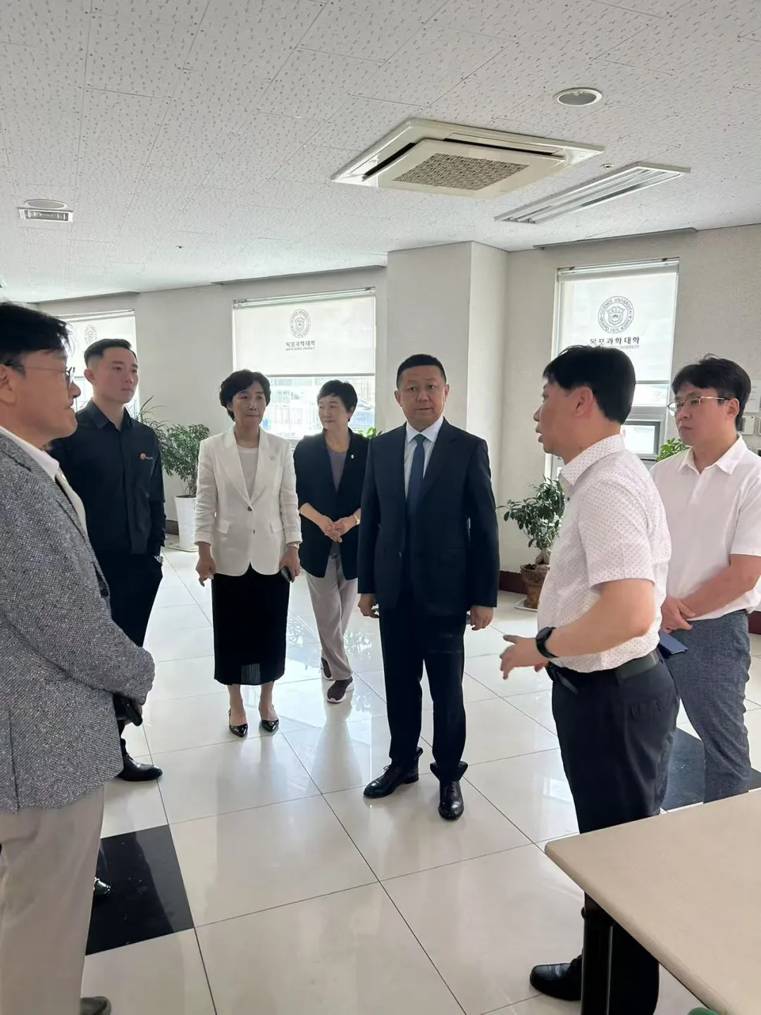 640 (46).png 640 (46).png